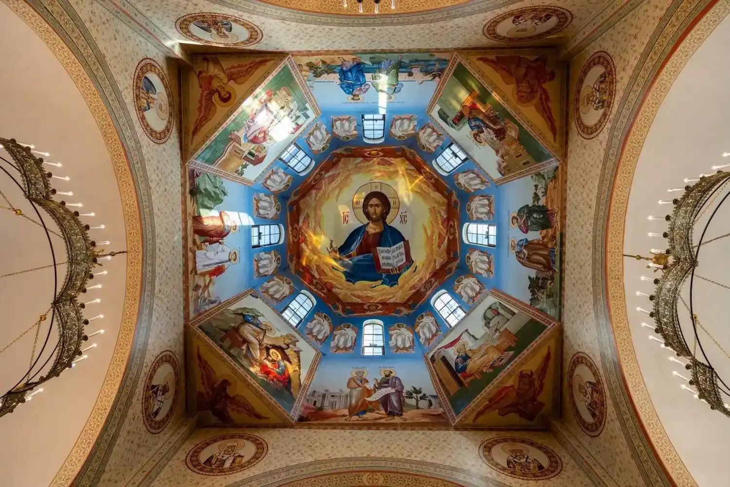 Фреска на стене в церкви — трансферная плёнка WARTDEC